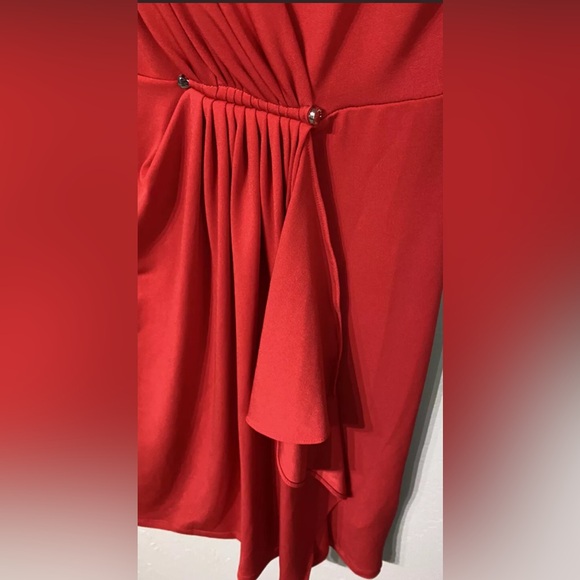 Michael by Michael Kors •NWT • Coral W/ gold hardware • Size Med - Picture 4 of 9